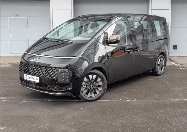 Hyundai Staria 2.2d AWD 2024